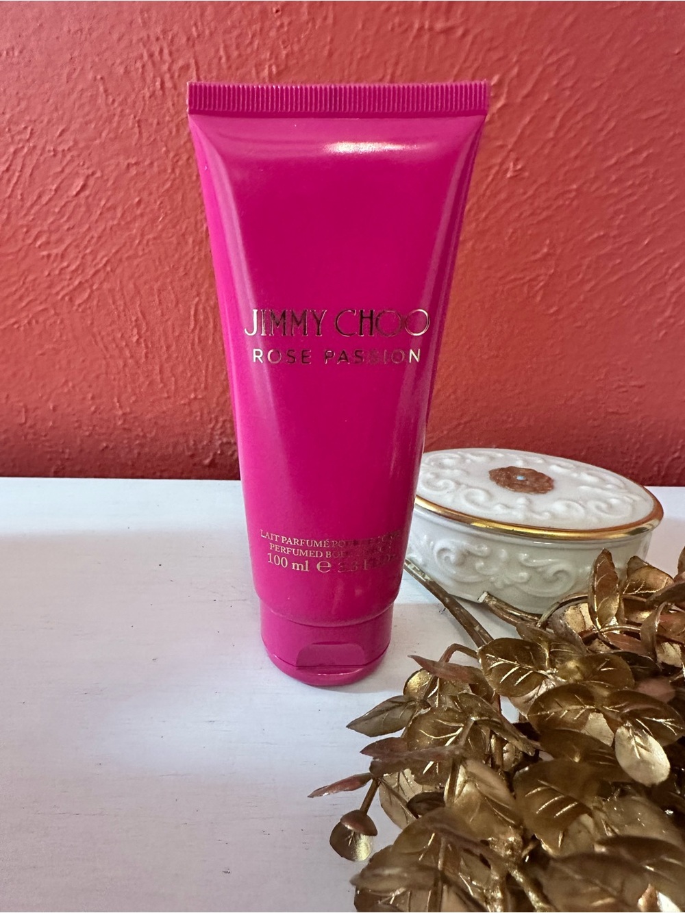 Jimmy Choo Rose Passion Body Lotion - Bright Fuchsia